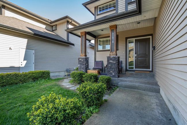 45876 Verbena Drive, House other with 6 bedrooms, 3 bathrooms and 2 parking in Chilliwack BC | Image 2