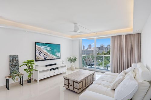 apt-502-1000 West Ave, Miami Beach, FL, 33139-4718 | Card Image
