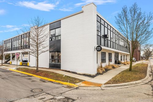 801 S Adams Rd, Birmingham, MI, 48009-7016 | Card Image