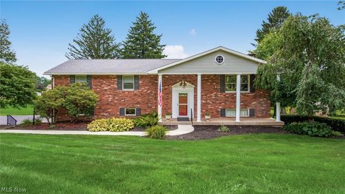 2700 Stanway Dr, Zanesville, OH, 43701-9716 | Card Image