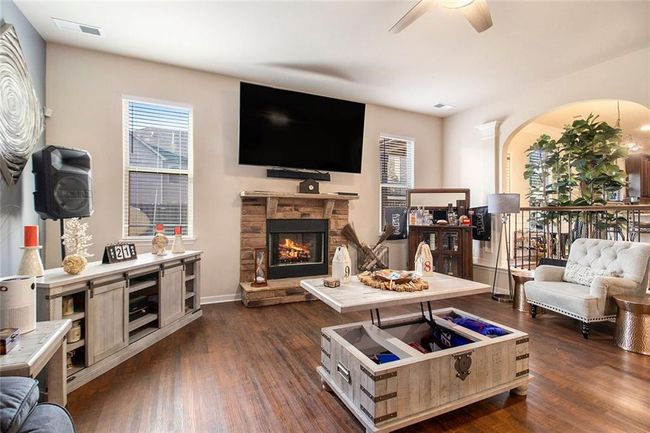 817 Nevis Way, House other with 4 bedrooms, 3 bathrooms and 6 parking in Mcdonough GA | Image 12