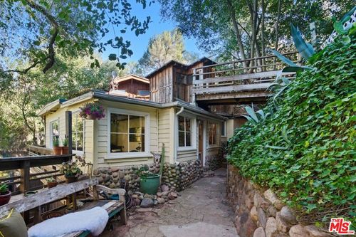23300 Red Rock Rd, Topanga, CA, 90290 | Card Image