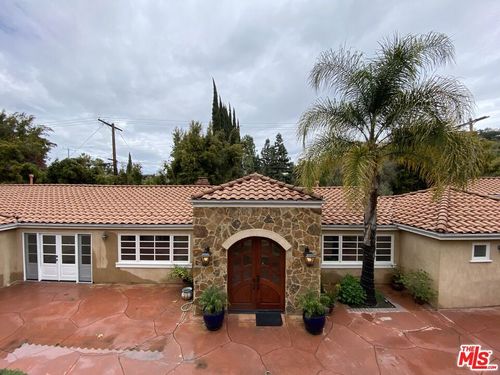 3920 Van Noord Ave, Studio City, CA, 91604-2232 | Card Image