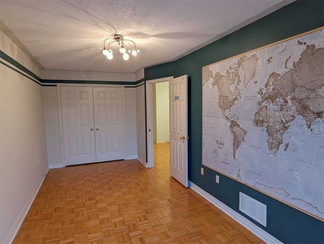 43 Foxchase Ave, House attached with 3 bedrooms, 4 bathrooms and 3 parking in Woodbridge ON | Image 8