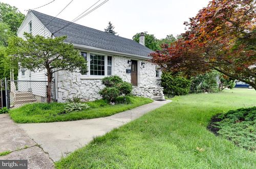 605 4th Ave, LINDENWOLD, NJ, 08021-3347 | Card Image