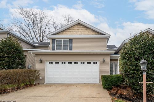 4 Kaylan Dr, Morgantown, WV, 26508-2999 | Card Image