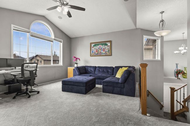 38 Simcoe Crescent Sw, House other with 4 bedrooms, 4 bathrooms and 4 parking in Calgary AB | Image 24