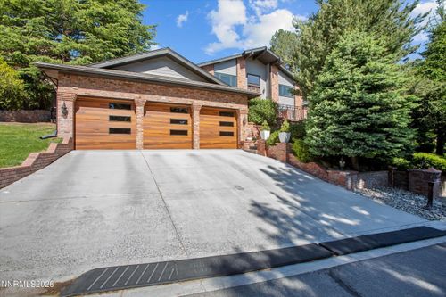 2725 Lake Ridge Shrs W, Reno, NV, 89519-5737 | Card Image