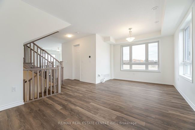 3370 Promenade Thunderbird, House attached with 4 bedrooms, 4 bathrooms and 1 parking in Pickering ON | Image 9
