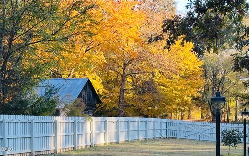 6202 Montgomery Estates Rd, Hillsborough, NC, 27278-8165 | Card Image