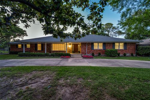4517 Goodfellow Dr, Dallas, TX, 75229-2908 | Card Image