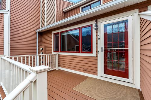 96 Spinnaker Way, Portsmouth, NH, 03801-3370 | Card Image