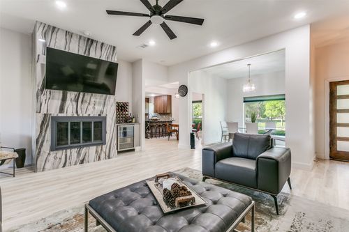 1561 Century Oaks Dr, Lewisville, TX, 75077-2705 | Card Image