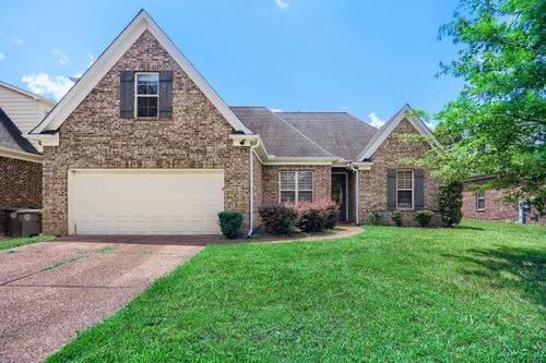 7935 Country Lake Dr, Bartlett, TN, 38133-2770 | Card Image