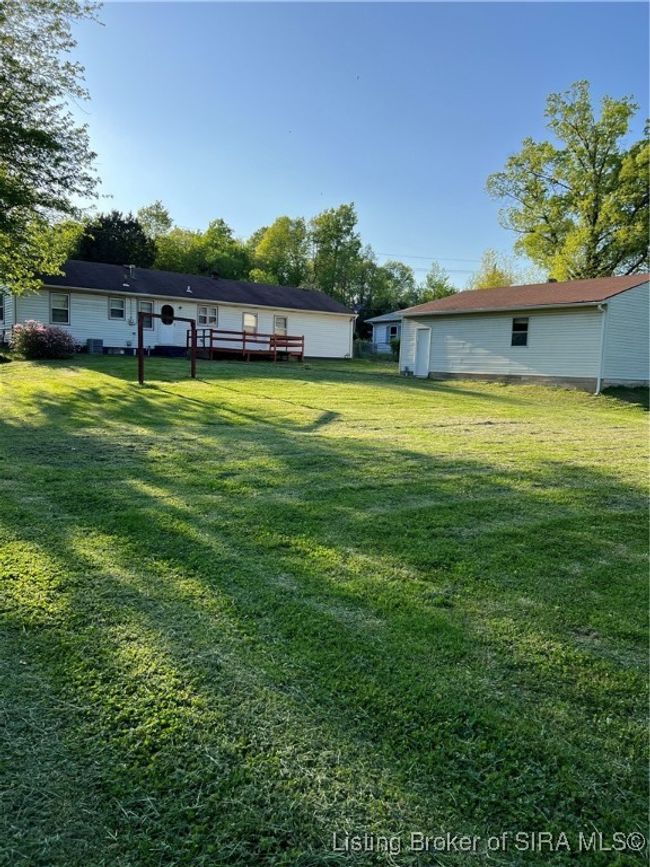 4414 Grant Line Rd, Home with 4 bedrooms, 1 bathrooms and null parking in New Albany IN | Image 34