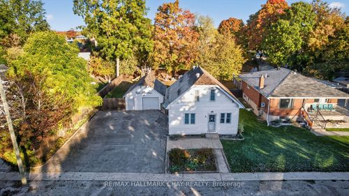 8 John St, Elmvale, ON, L0L1P0 | Card Image