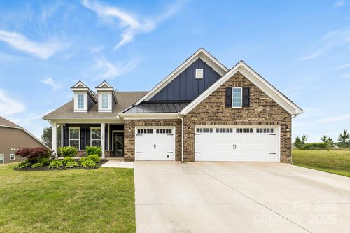 1300 Dali Blvd, Mount Holly, NC, 28120-0038 | Card Image