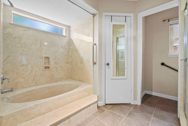 5507 Glenmere Ln, House other with 4 bedrooms, 3 bathrooms and 2 parking in Spring TX | Image 28