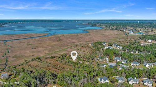 1217 Strange Ct, Morehead City, NC, 28557-4601 | Card Image