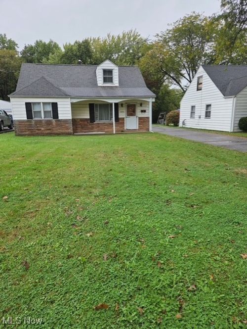 3828 Oakleigh Ave, Austintown, OH, 44515-3132 | Card Image