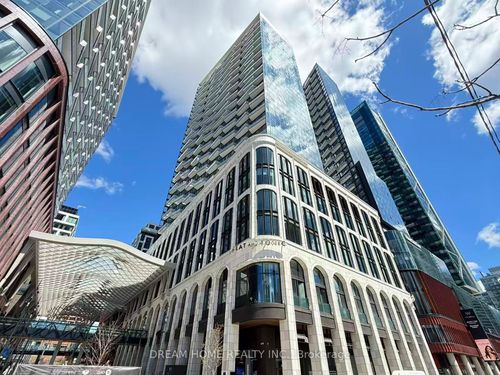 1813-470 Front St W, Toronto, ON, M5V0V6 | Card Image