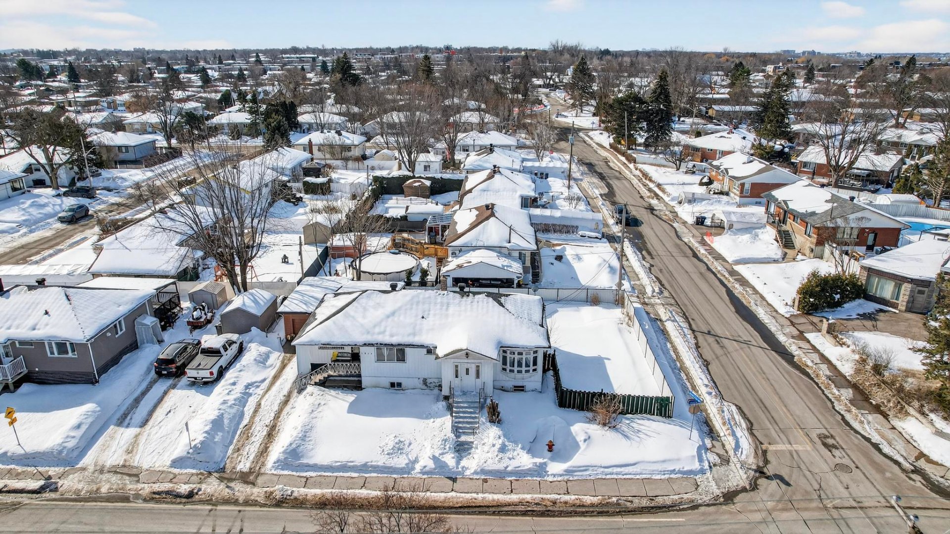 Residential in Laval (Saint-Vincent-de-Paul) 5