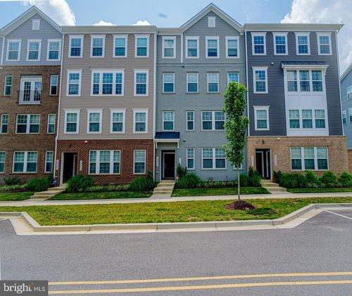 10535 John Glenn St, LANHAM, MD, 20706-2588 | Card Image