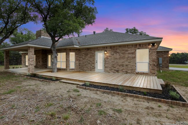 331 Restless Wind, House other with 4 bedrooms, 2 bathrooms and null parking in Spring Branch TX | Image 4