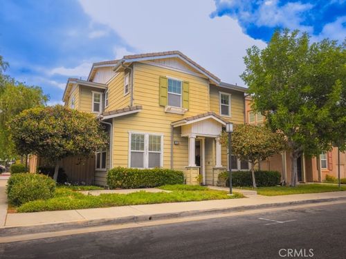 588 Athena Pl, Carson, CA, 90745-3637 | Card Image