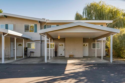 5-9262 Charles St, Chilliwack, BC, V2P5K9 | Card Image