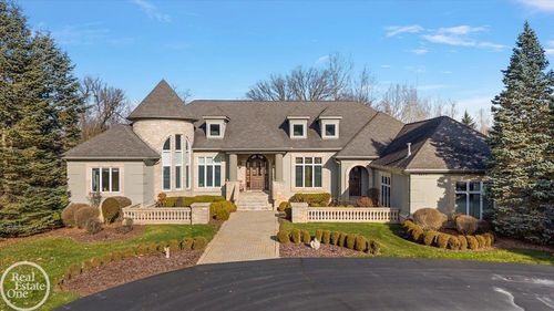 4575 Hidden Glen Cir, Rochester, MI, 48306-1556 | Card Image