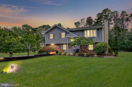 748 Fox Run Dr, ATCO, NJ, 08004-1237 | Card Image