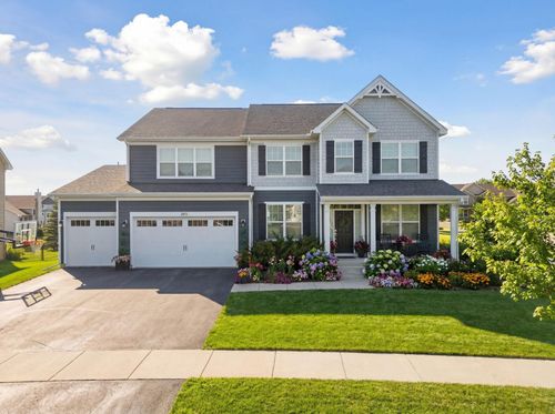 3915 Founders Path, Chaska, MN, 55318-2697 | Card Image