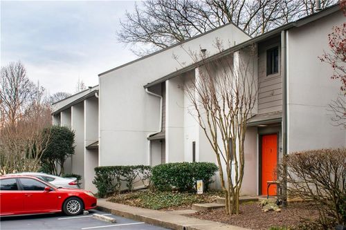 19 Finch Trl Ne, Atlanta, GA, 30308-2418 | Card Image