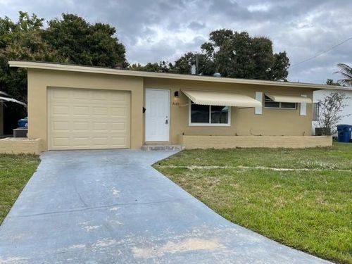 2480 Nw 81st Ter, Sunrise, FL, 33322-3041 | Card Image