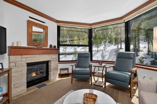 537-539-400 Resort Road, Olympic Valley, CA, 96416-0000 | Card Image