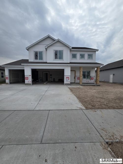 564 N Curlew Dr, Ammon, ID, 83401-1698 | Card Image