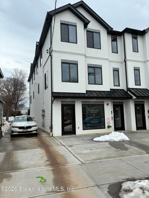 481 Jewett Ave, Staten Island, NY, 10302-2600 | Card Image