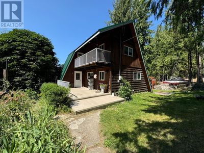 4319 Arlene Cres, House other with 2 bedrooms, 2 bathrooms and 4 parking in Eagle Bay BC | Image 1