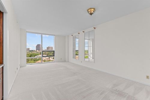 unit-98-5100 San Felipe St, Houston, TX, 77056-3515 | Card Image