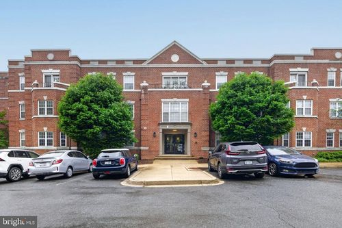 305-3611 38th St Nw, WASHINGTON, DC, 20016-2936 | Card Image