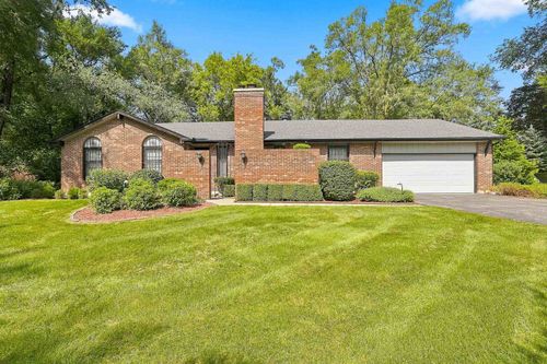 806 Roberts Rd, Tower Lakes, IL, 60010-1142 | Card Image