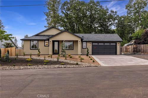 1934 Crandall Way, Paradise, CA, 95969 | Card Image