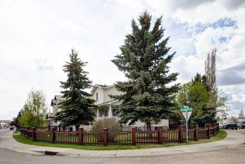 34 Strathmore Lakes Way, Strathmore, AB, T1P1R1 | Card Image
