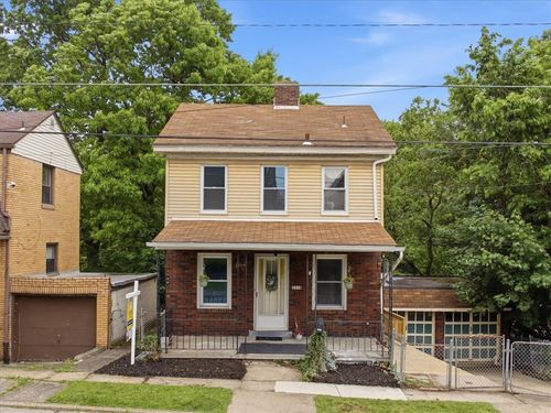3518 Corona St, Brighton Heights, PA, 15212 | Card Image
