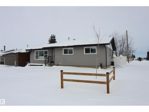 10319 106 Ave, Westlock, AB, T7P1K3 | Card Image