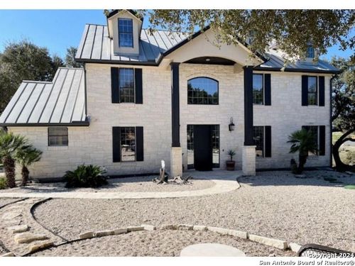 587 Oak Shores Dr, Canyon Lake, TX, 78133-4903 | Card Image
