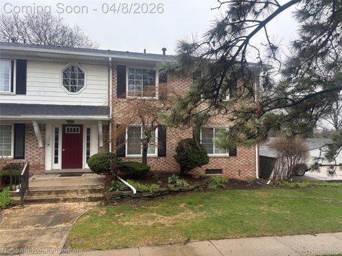 apt-8-237 E Square Lake Rd, Bloomfield Hills, MI, 48302-0691 | Card Image