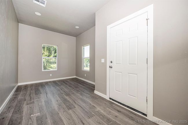 1015 E Main St, House other with 3 bedrooms, 2 bathrooms and null parking in Shawnee OK | Image 26