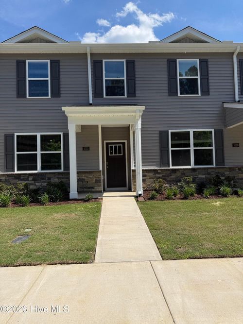 1032 Bayard Wootten Way, New Bern, NC, 28562-1312 | Card Image
